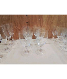 LOT DE 5 VERRES A EAU
