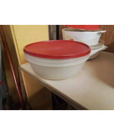 BOITE TUPPERWARE 