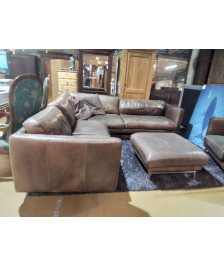 SALON D\'ANGLE CUIR  EN L\'ETAT 260X260