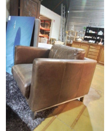 FAUTEUIL CUIR EN L\'ETAT 