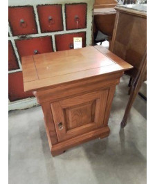 CHEVET BOIS CLAIR MOULURÉ 1 TIROIR 1 NICHE STYLE LOUIS PHILIPPE 