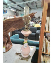 LAMPE OPALINE ROSE LAITON ET VERRE EN L ETAT