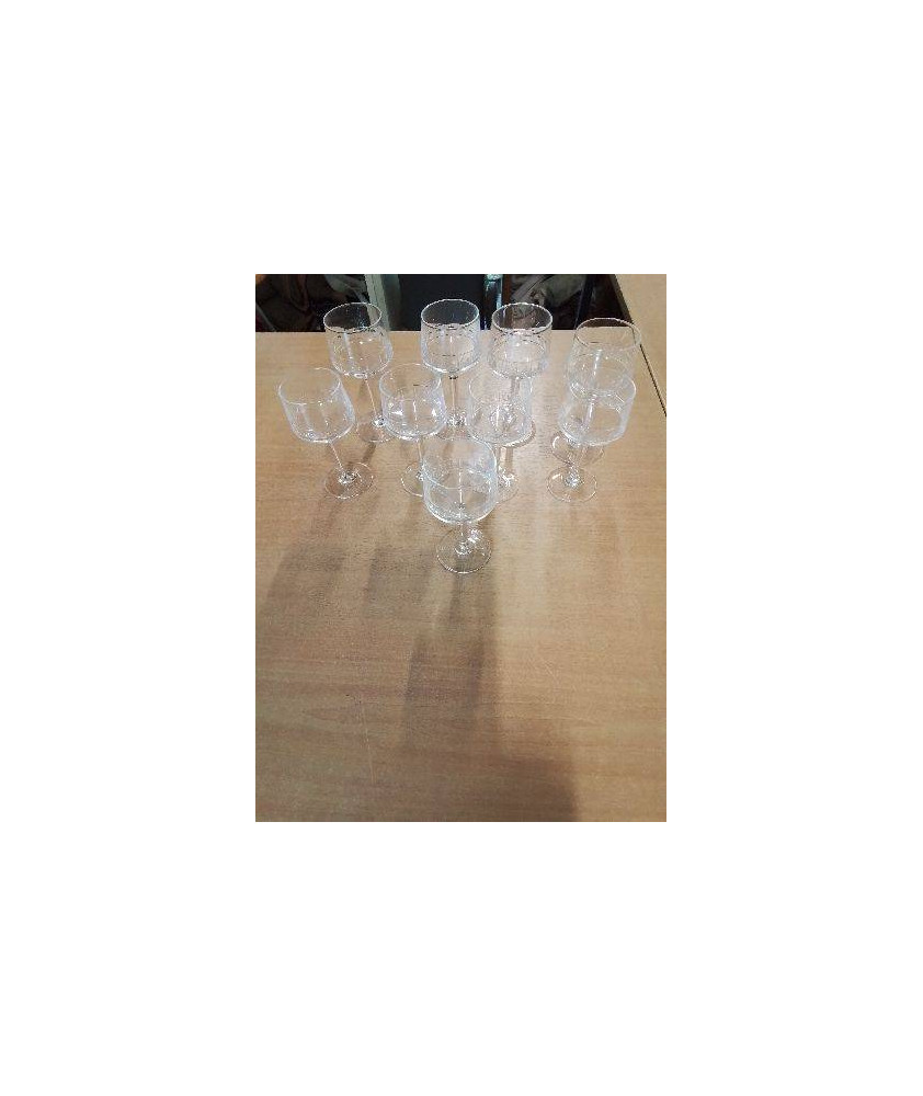 9 VERRES A PIED CRISTAL VAL ST LAMBERT