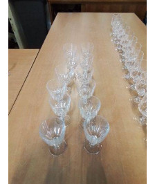 12 VERRES A PIED EVASES CRISTAL TAILLÉ 