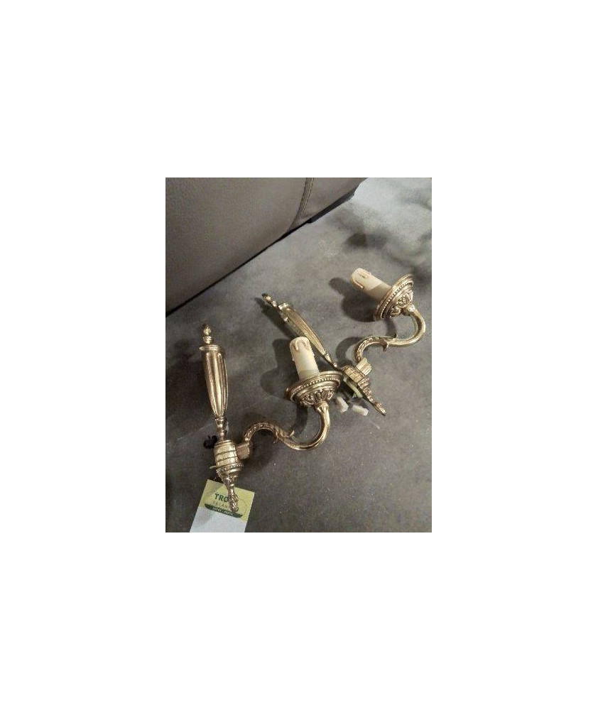 PAIRE D’APPLIQUES BRONZE DORÉ STYLE EMPIRE 