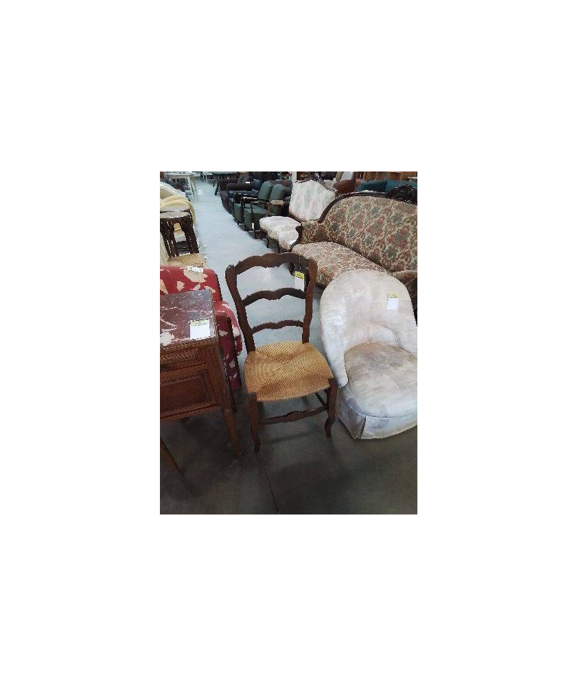 CHAISE BOIS PAILLÉ DOSSIER 3 BARREAUX CHANTOURNÉ STYLE RÉGENCE 