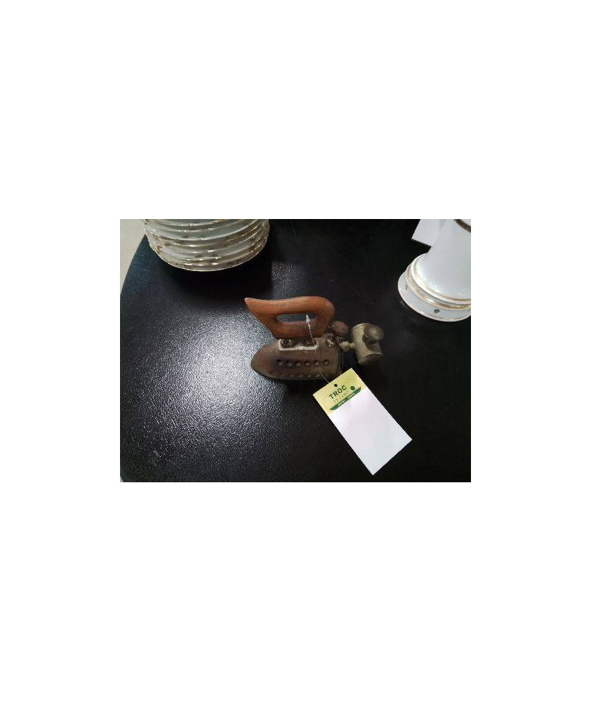 FER A REPASSER A ALCOOL FIN XIXE DÉBUT XXE 