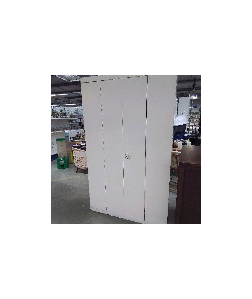 ARMOIRE METALLIQUE