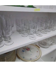 SERIE DE 44 VERRES CRISTAL TAILLÉ 