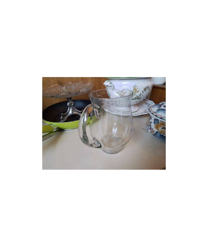 CARAFE EN VERRE