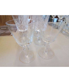 LOT DE 2 VERRES EN CRISTAL 