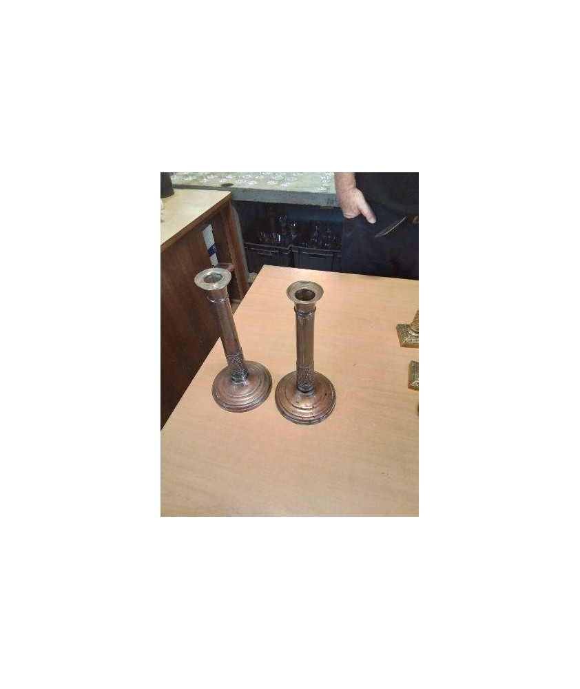 PAIRE DE BOUGEOIRS EPOQUE  EMPIRE CUIVRE