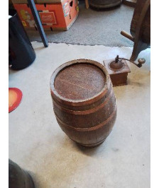 TONNEAU BOIS CERCLÉ 