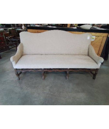 CANAPÉ LOUIS XIII ÉPOQUE XVIIE TISSU ECRU