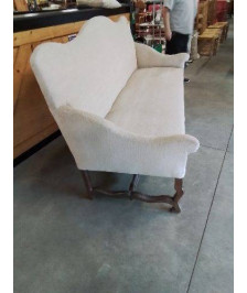 CANAPÉ LOUIS XIII ÉPOQUE XVIIE TISSU ECRU