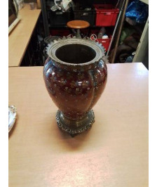 VASE CÉRAMIQUE ÉMAILLÉE ET MÉTAL PIÈTEMENT BRONZE