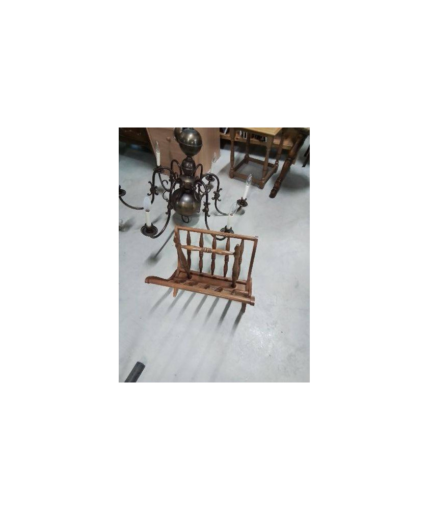 PORTE REVUES PLIANT BOIS CLAIR A BARREAUX 