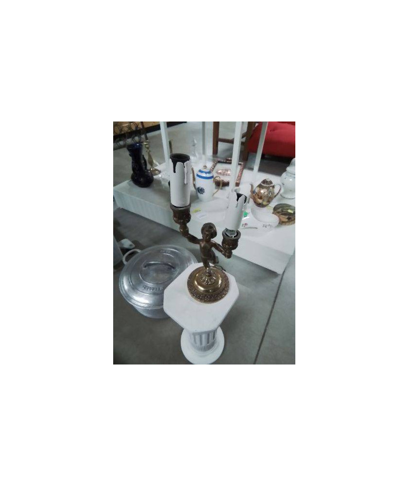 LAMPE BRONZE 2 FEUX AU CHERUBIN 