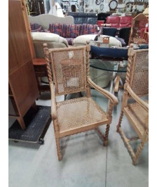 FAUTEUIL BOIS NATUREL TORSADÉ ASSISE ET DOSSIER CANNÉE STYLE LOUIS XIII 