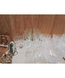 LOT DE 7 FLUTES A CHAMPAGNE EN CRISTAL 