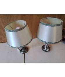 LAMPE DE CHEVET EN METAL ARGENTÉ 