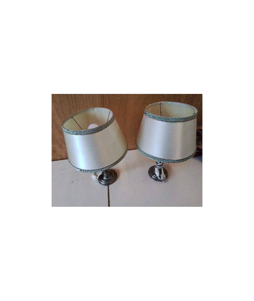 LAMPE DE CHEVET EN METAL ARGENTÉ 