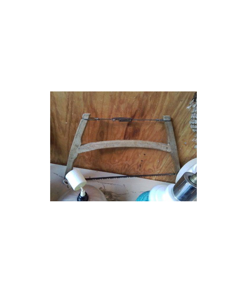 ANCIENNE SCIE EN BOIS 