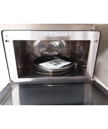 FOUR MICRO ONDES WHIRLPOOL