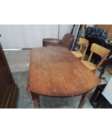 TABLE RONDE A RABATS 