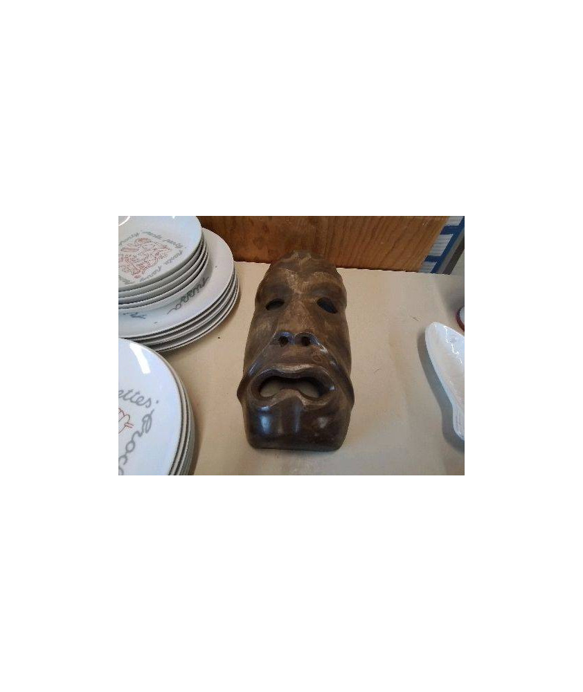 MASQUE EN BOIS 