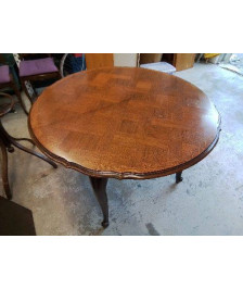 TABLE RONDE STYLE LOUIS XV