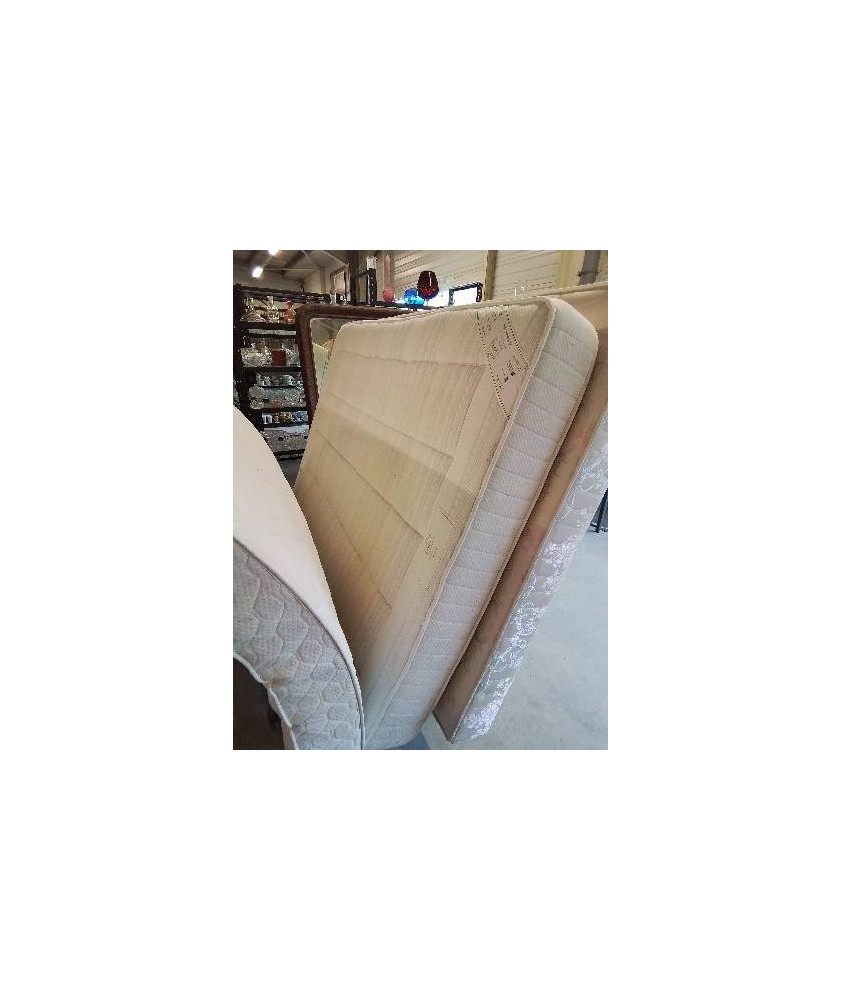 MATELAS A RESSORTS ENSACHÉS TRECA