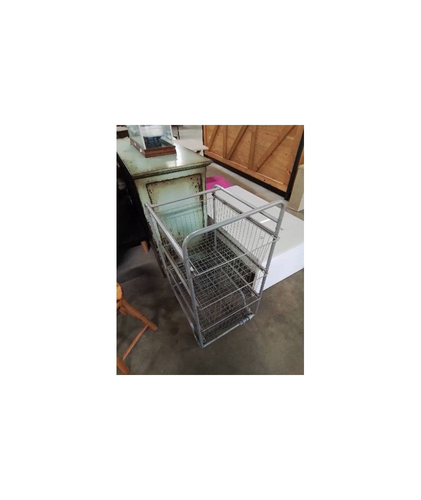 CHARIOT A ROULETTES MÉTAL 3 PANIERS GRILLAGÉ 