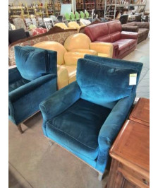 FAUTEUIL PIÈTEMENT BOIS ASSISE VELOURS BLEU