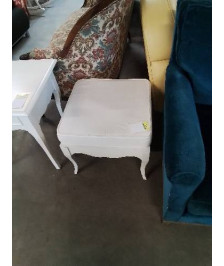 TABOURET PIÈTEMENT BOIS BLANC ASSISE TISSU BLANC 