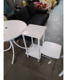 CONSOLE CARRÉE A COLONNES BAMBOU ET VANNERIE PEINT ECRU