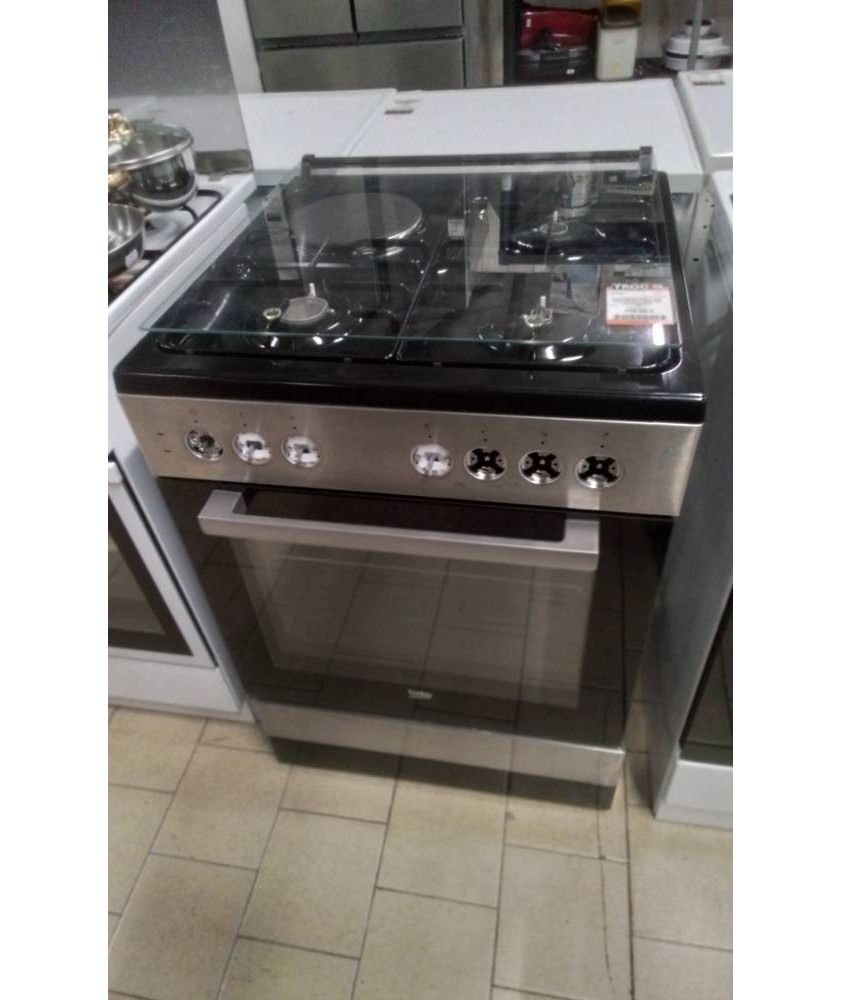CUISINIERE BEKO GAZ BOUTEILLE + GAZ DE VILLE ACCES