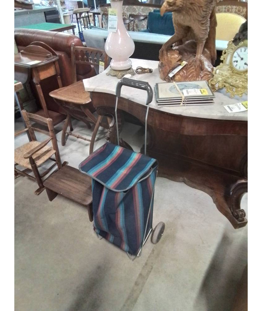 CHARIOT A ROULETTES COURSE TISSU BLEU ROUGE ORANGE A RAYURES 