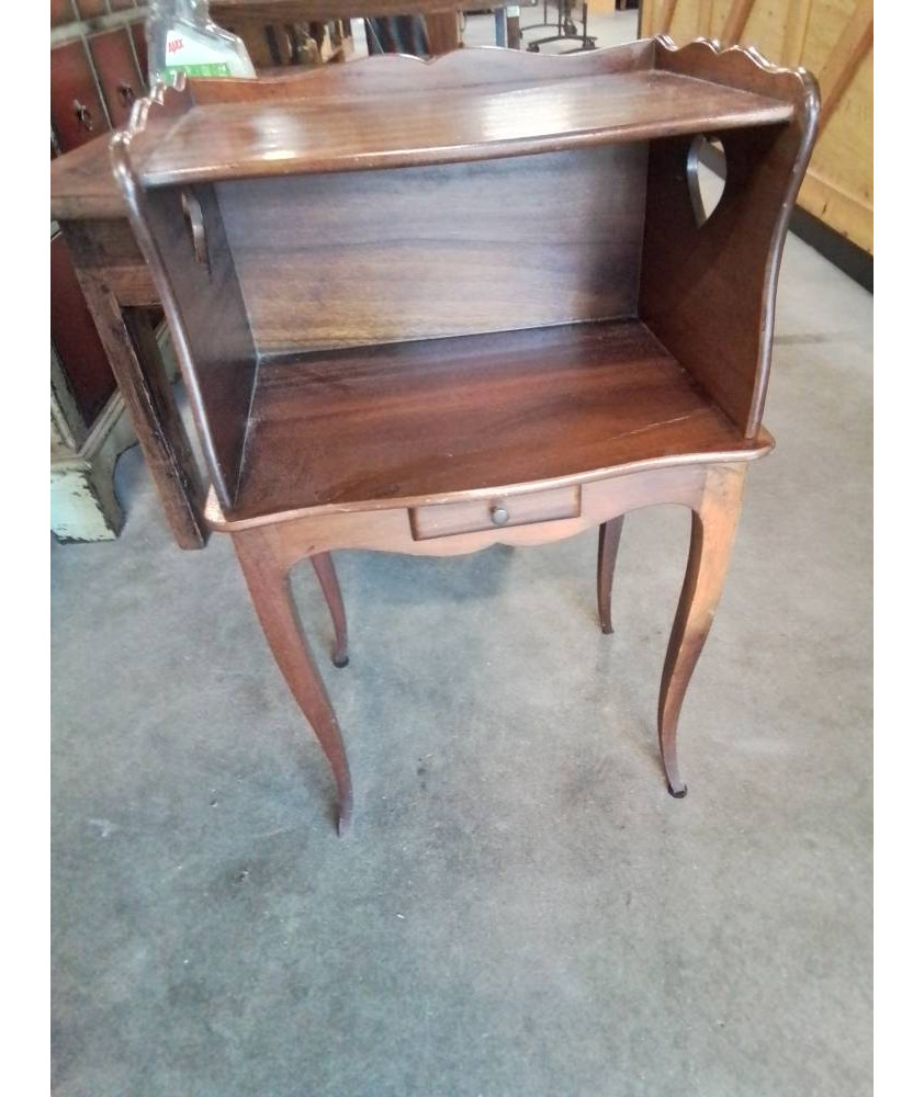 CHEVET AUX COEURS BOIS PIEDS GALBÉS 1 NICHE 1 TIROIR STYLE RÉGENCE 