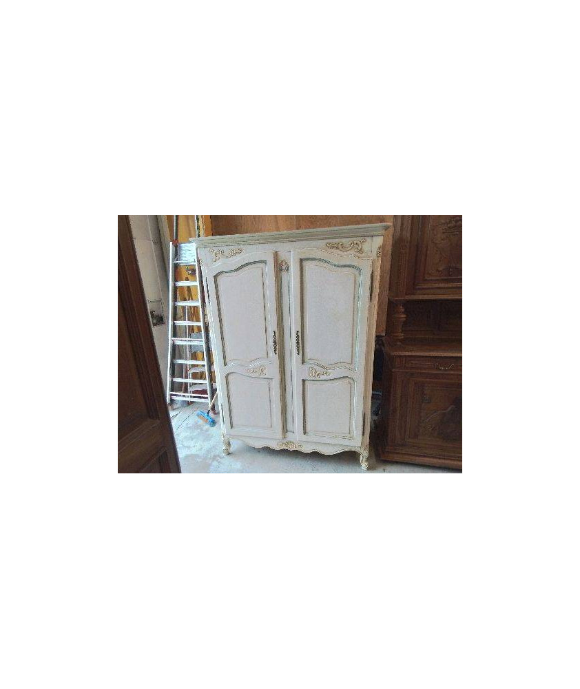 ARMOIRE BLANCHE STYLE LOUIS XV 