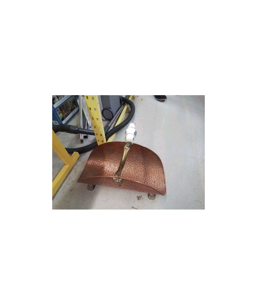 PORTE BUCHE EN CUIVRE 