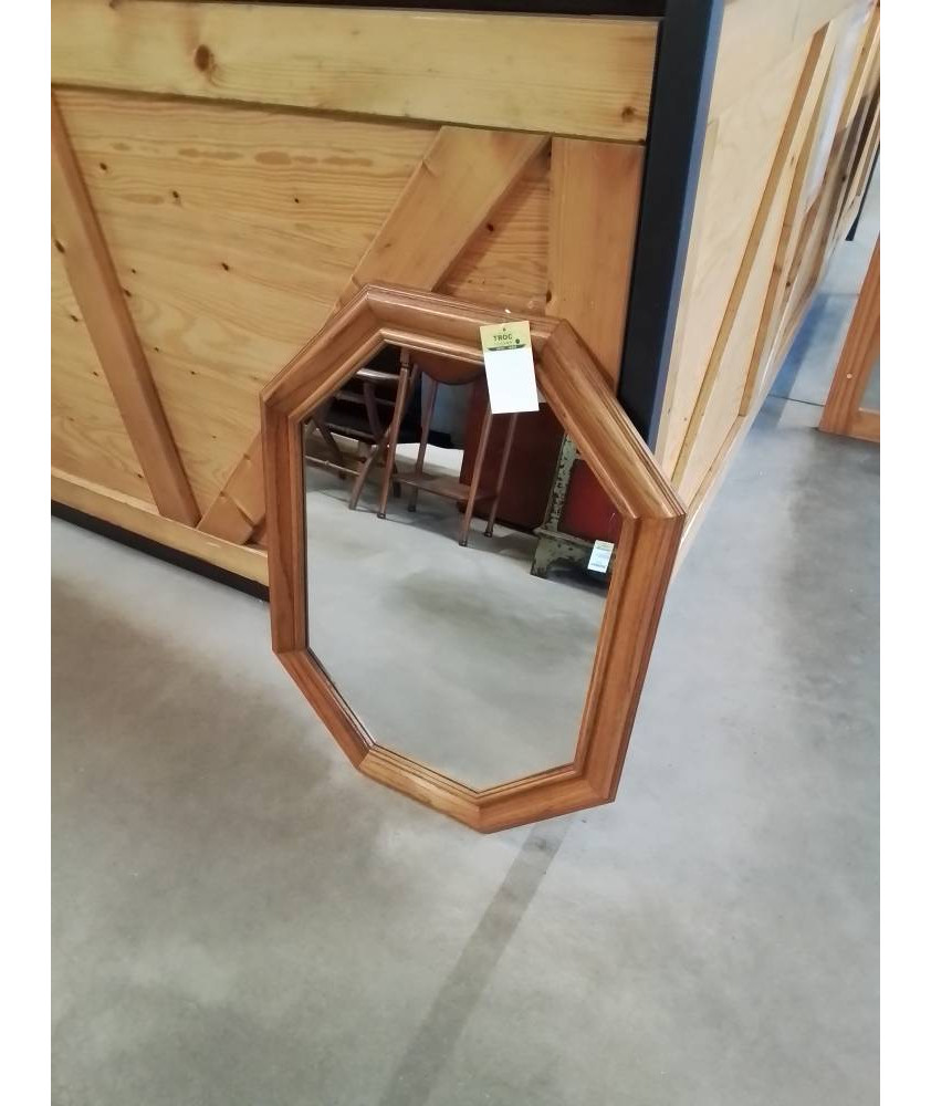 MIROIR OCTOGONAL BOIS CLAIR MOULURÉ 