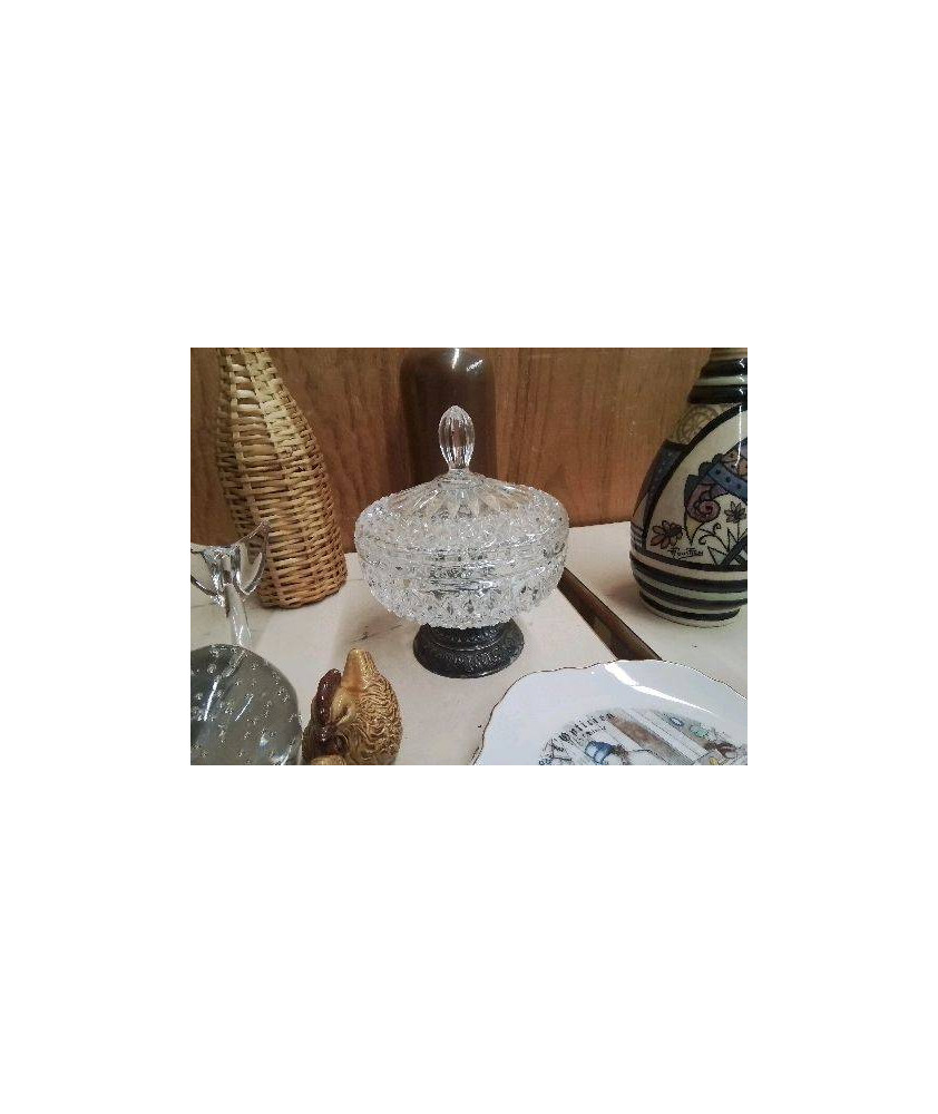 BONBONNIÈRE EN CRISTAL 