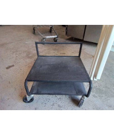 MEUBLE SUR ROULETTE STYLE INDUSTRIEL 