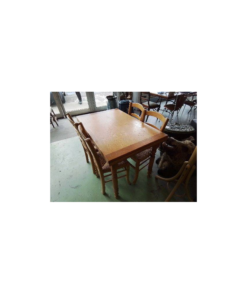 TABLE RECTANGULAIRE