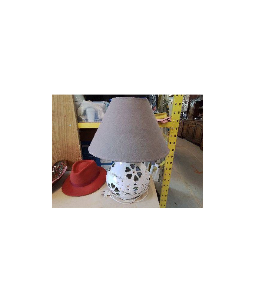 LAMPE EN FAIENCE 