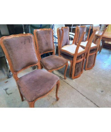 CHAISE CAPITONNÉE DE STYLE LOUIX XV