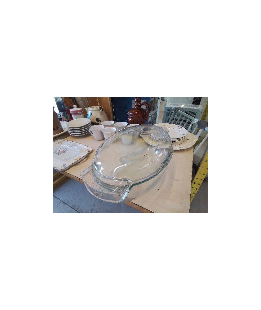 PLAT EN VERRE PYREX 