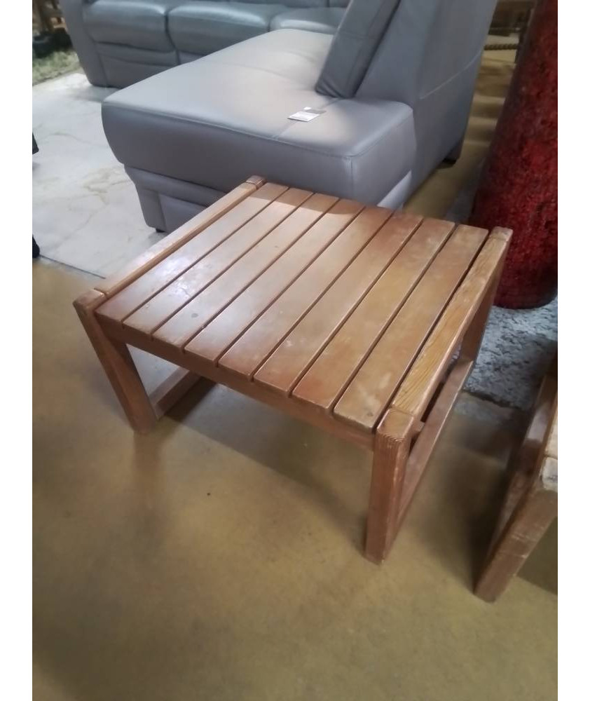 TABLE D’APPOINT CARRE PIN 