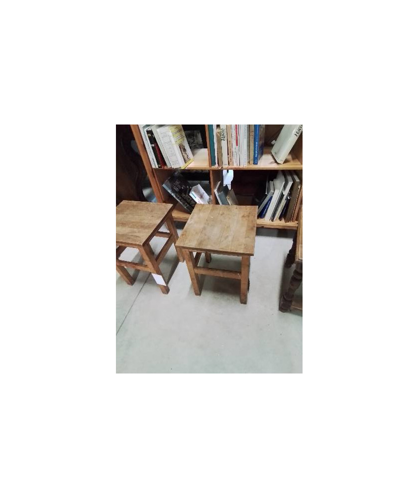 TABOUREG CARRÉ BOIS CLAIR 